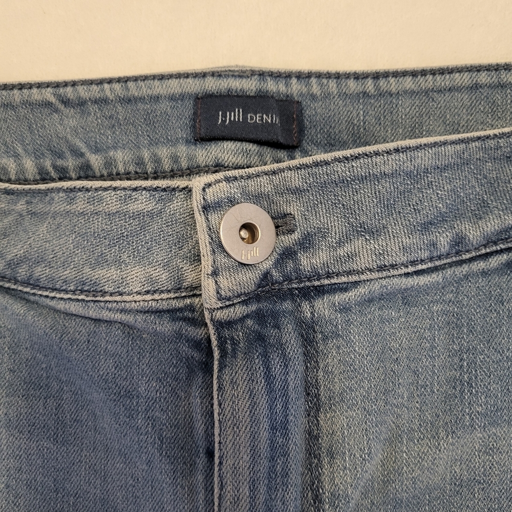 J Jill Denim Stretch Bermuda Cuffed Blue Jean Shorts‎ Womens 14 - Picture 3 of 4